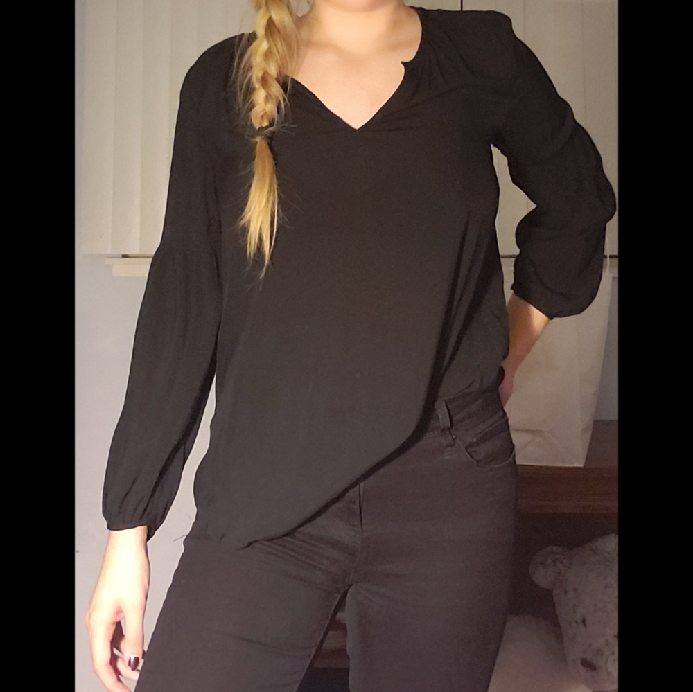 Black Long Sleeve dress shirt!